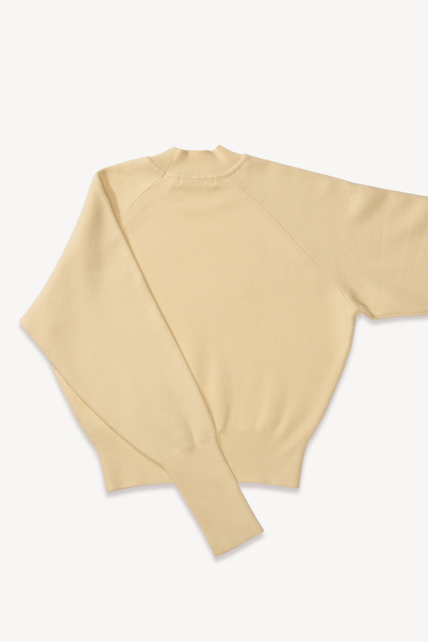 Blusa cropped creme
