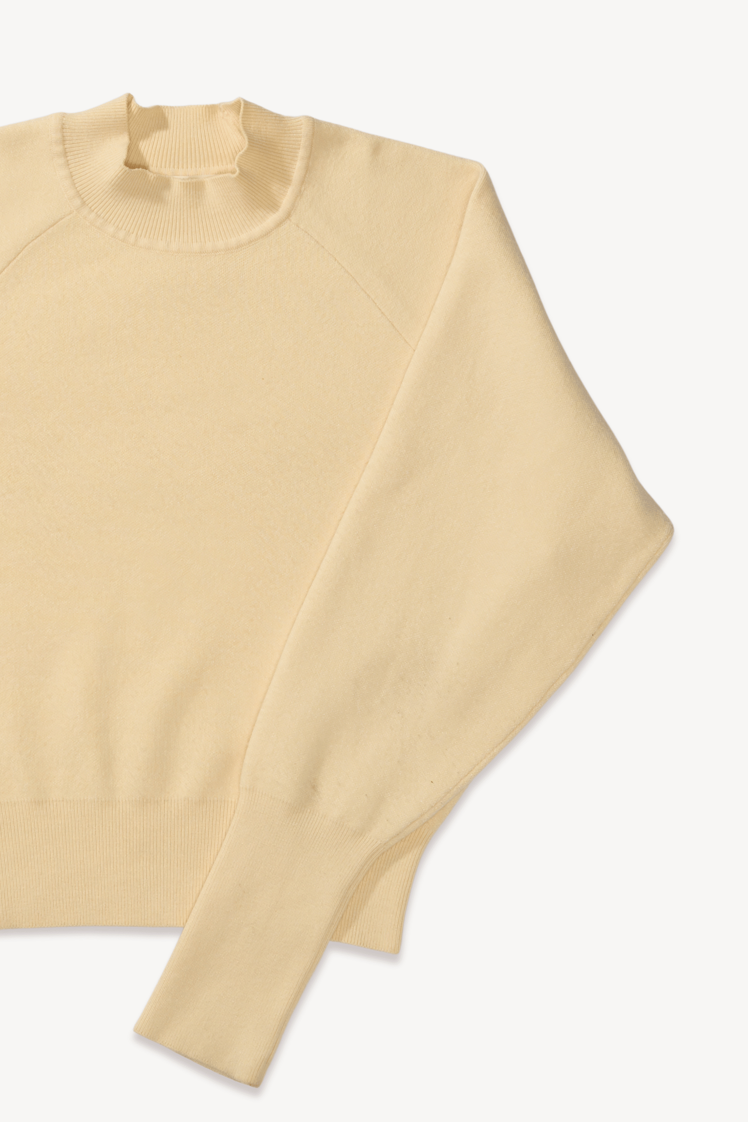 Blusa cropped creme