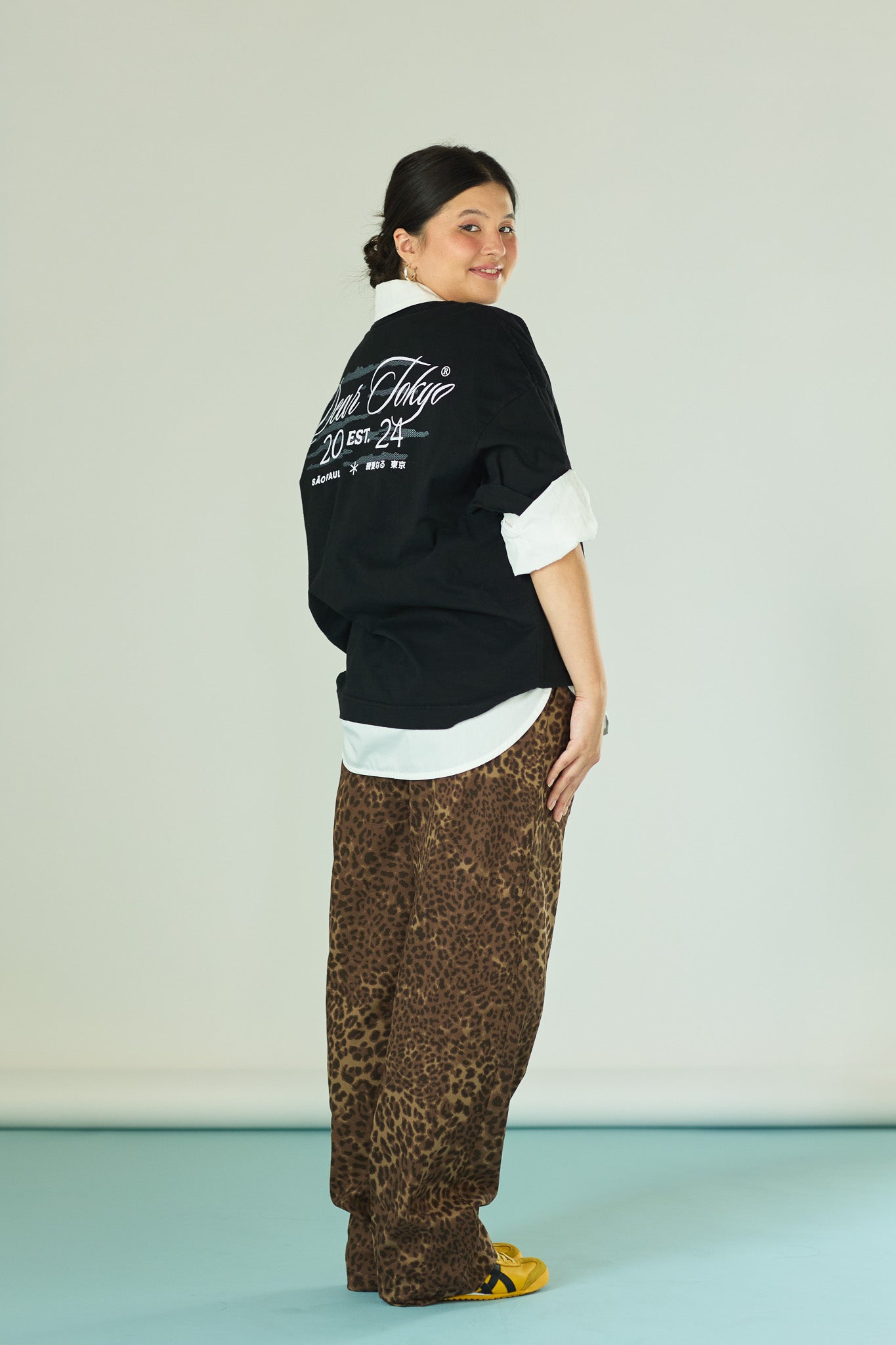 Camiseta Dear Tokyo Lettering